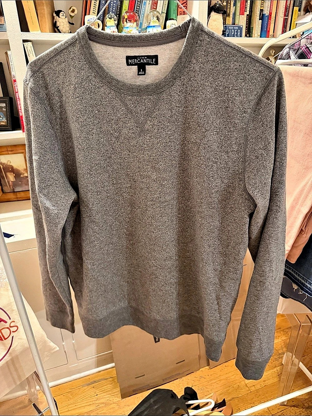 J.Crew Mercantile Men's Gray Sweatshirt Size Large Like New